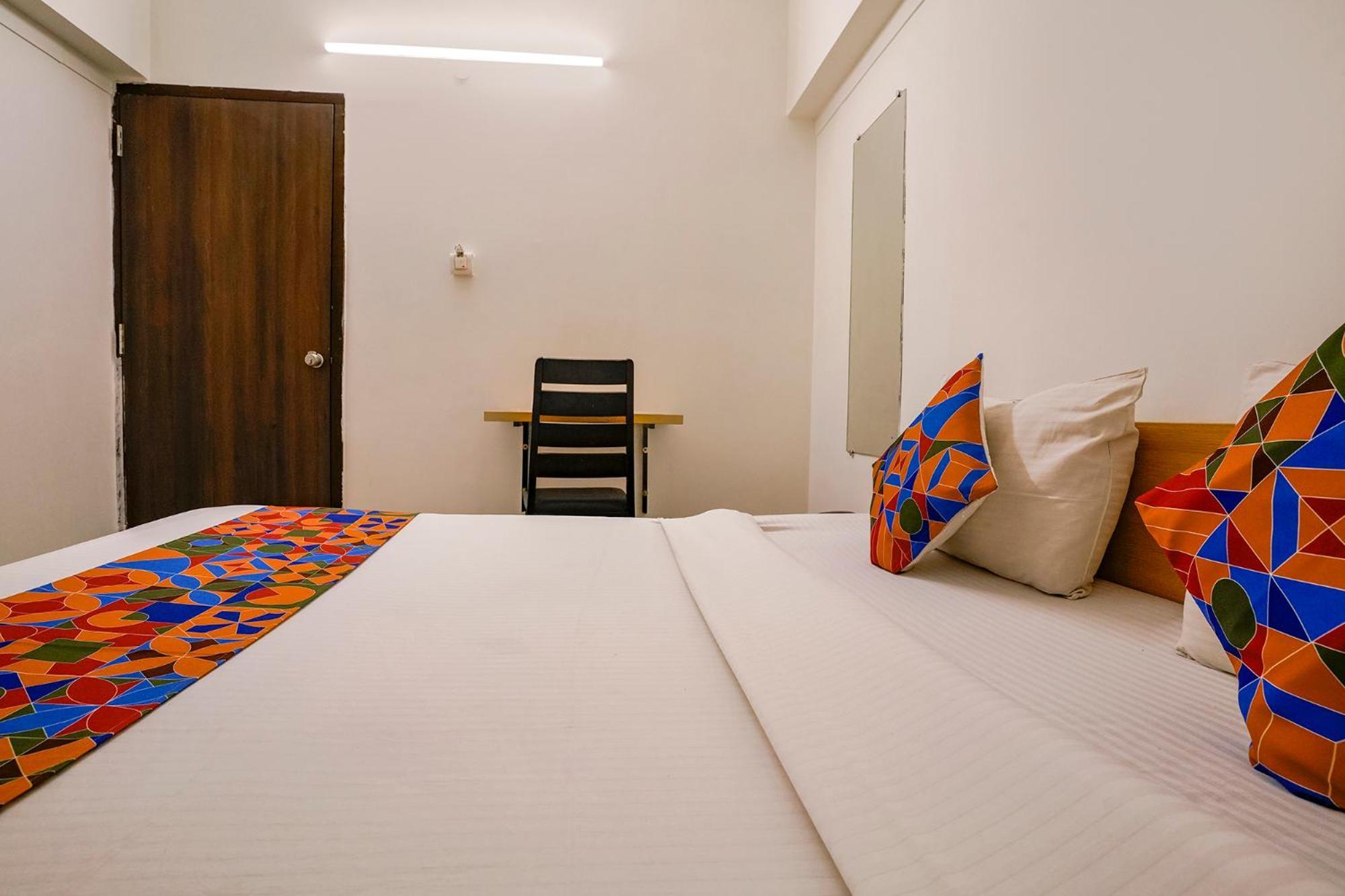 Fabhotel Saubhagya Elite Нашик Екстер'єр фото
