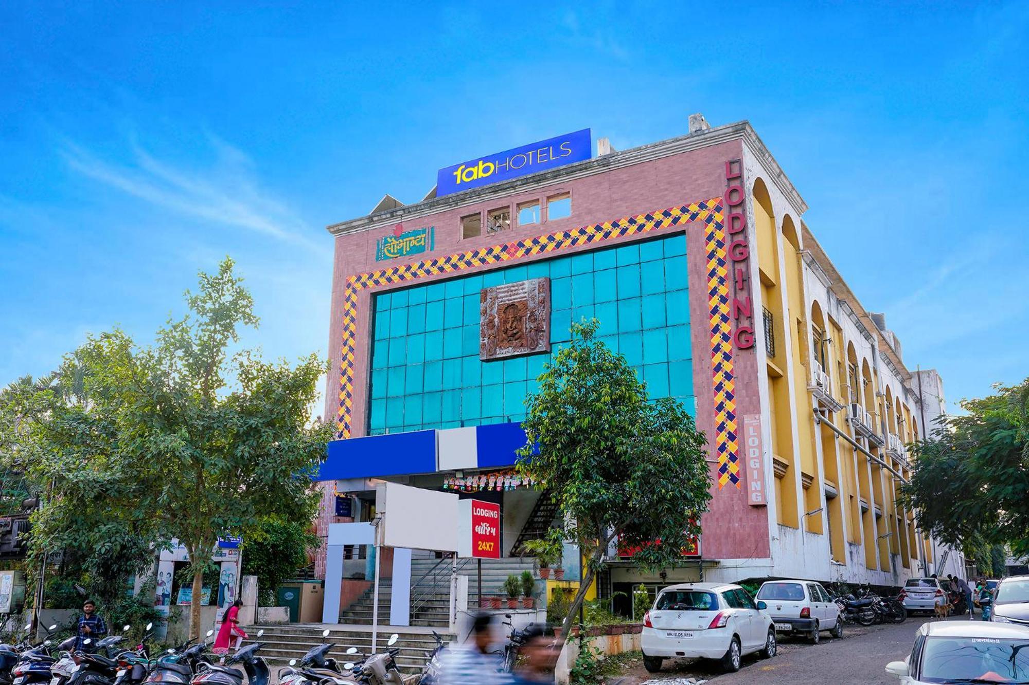 Fabhotel Saubhagya Elite Нашик Екстер'єр фото