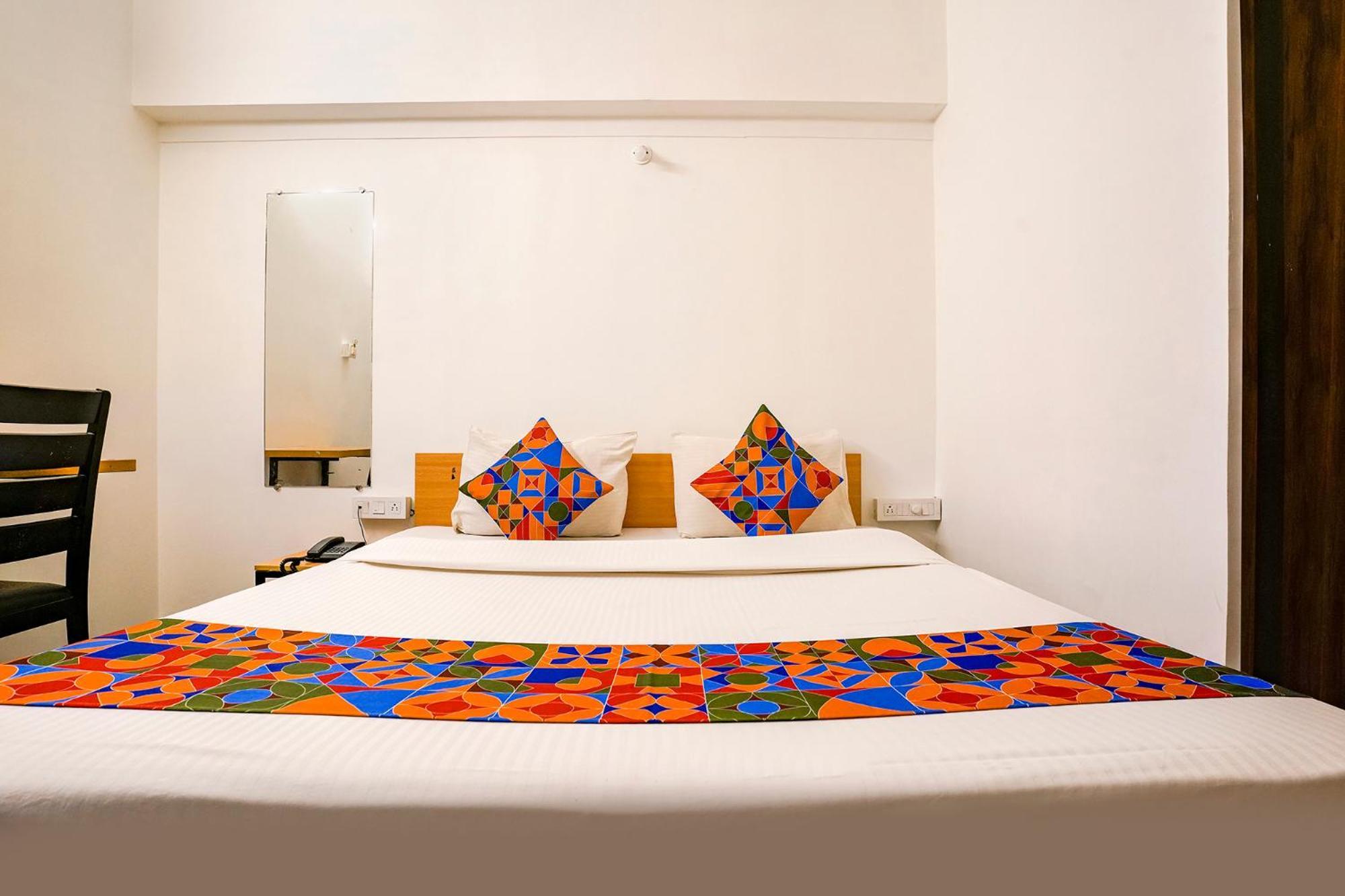 Fabhotel Saubhagya Elite Нашик Екстер'єр фото